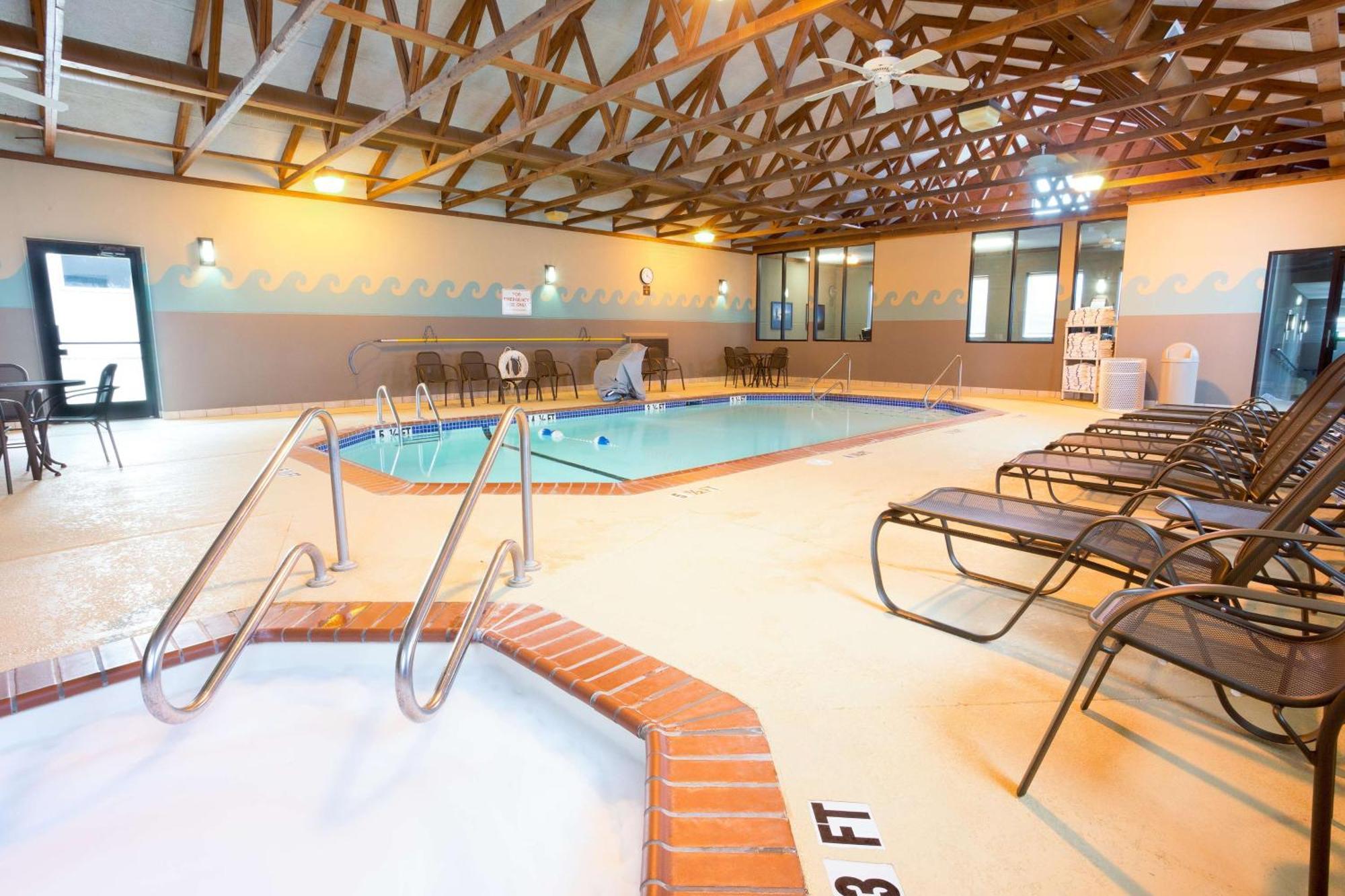 Drury Inn & Suites Jackson Mo Esterno foto