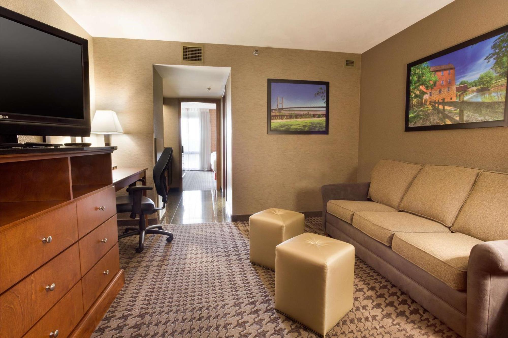 Drury Inn & Suites Jackson Mo Esterno foto