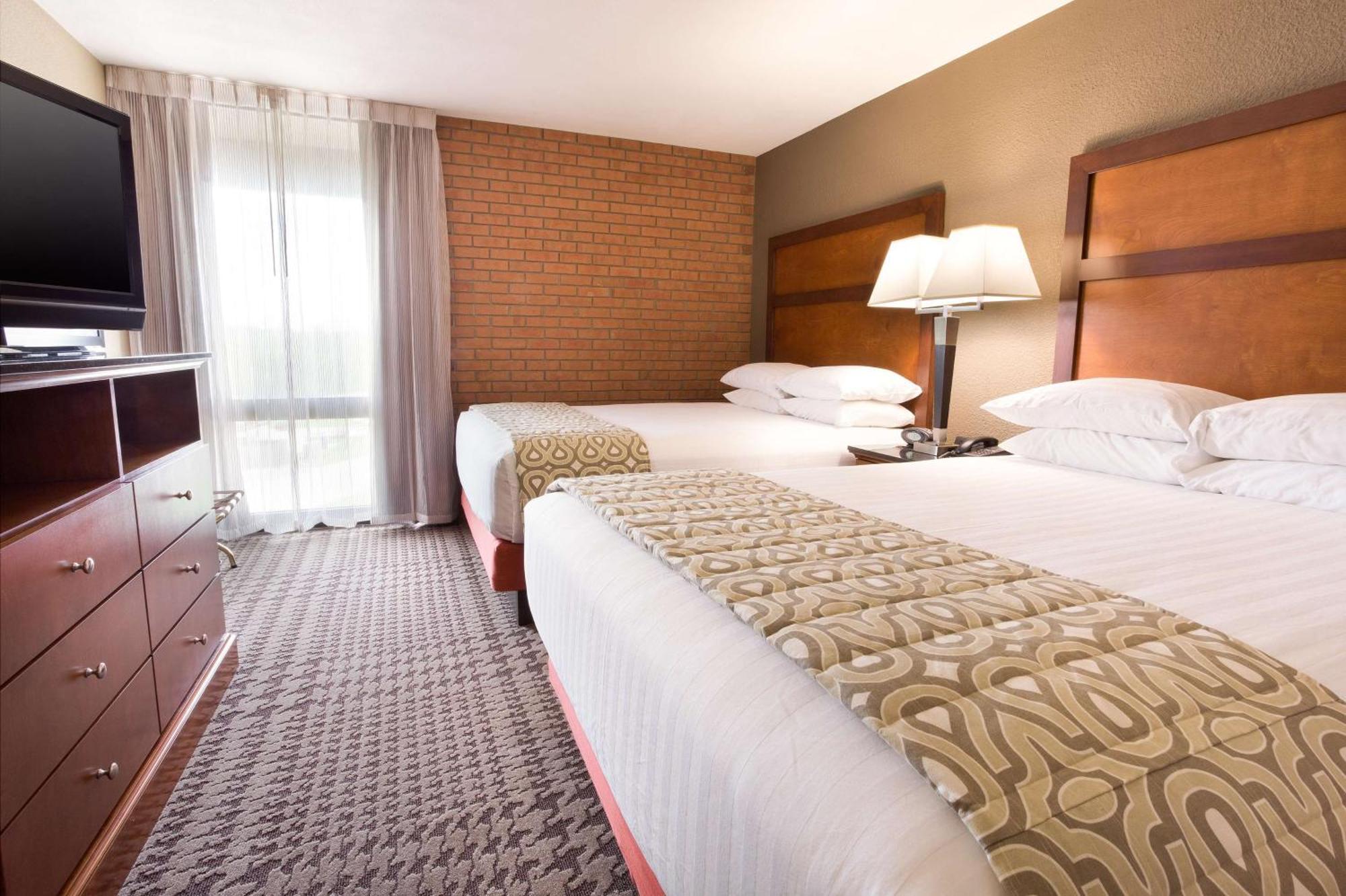 Drury Inn & Suites Jackson Mo Esterno foto